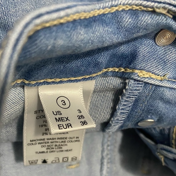 Double Button Closure Stretchy EnJean Denim Co. Jeans - Picture 7 of 12